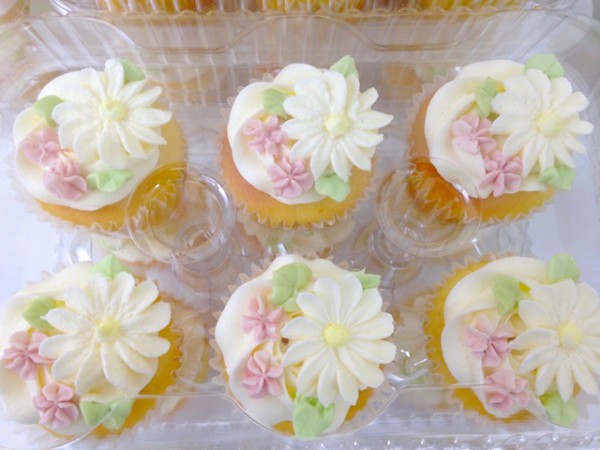 20150315-flower-cupcake2