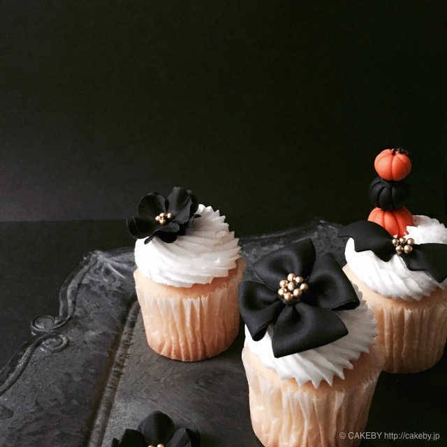 20151031-halloween-cupcakes3